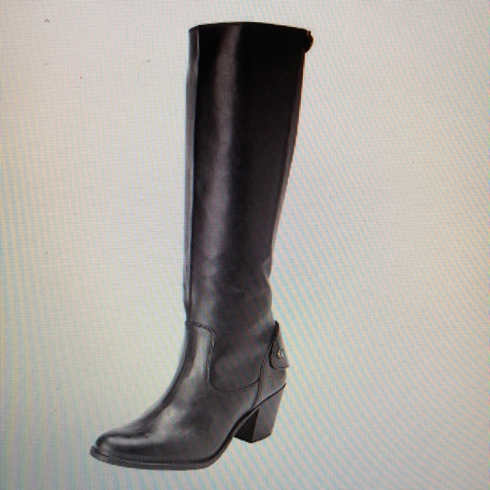 Frye Jackie boot tall. 100% leather, 2inch heel